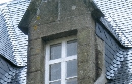 Vue d'une fenêtre du château